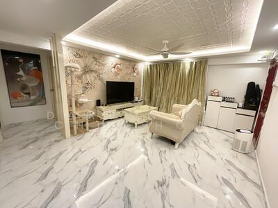 For Sale - 337 Hougang Avenue 7