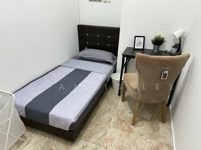 For Rent - Parc Oasis