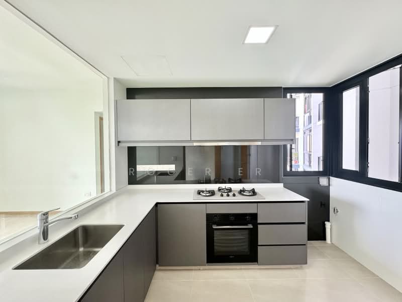 River Isles, 58 Edgedale Plains, 3 Bedrooms, 947 sqft, Condominium For Rent, by Roger Er, 25262888 - PropertyGuru.com.sg