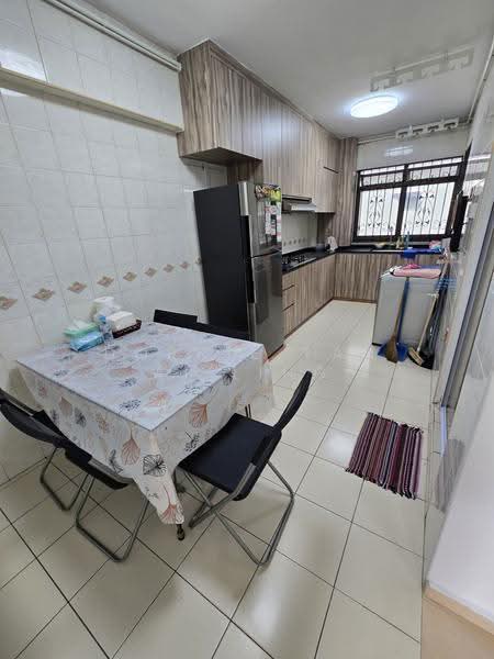 202 Compassvale Drive, 202 Compassvale Drive, Hougang / Punggol / Sengkang, 3 Bedrooms, 968 sqft, HDB Flat For Rent, by Dorrie Tan Ai ling, 25263272 - PropertyGuru.com.sg