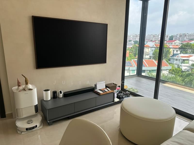 The Gazania, 9 How Sun Drive, 2 Bedrooms, 700 sqft, Condominium For Rent, by Julia Khoo, 25263789 - PropertyGuru.com.sg