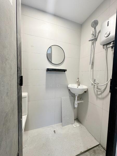 377A guillemard road, , 250 sqft, Shop / Shophouse For Rent, by Rae Ho 何诗蕊, 25264488 - CommercialGuru.com.sg
