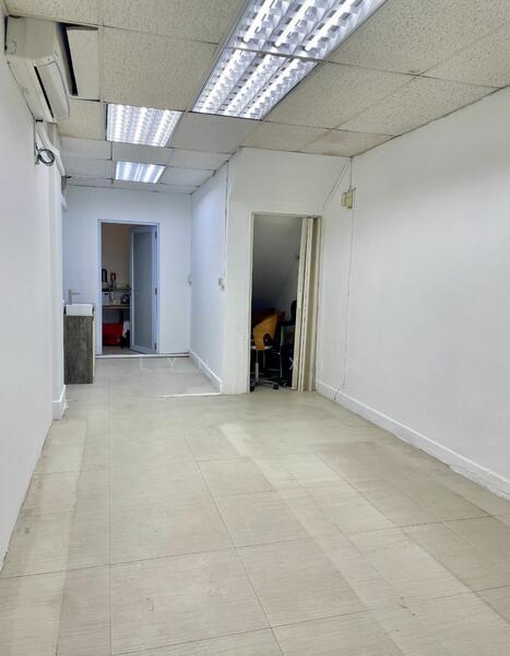 123 Lorong 1 Toa Payoh, 123 Lorong 1 Toa Payoh, 1,410 sqft, Shop / Shophouse For Sale, by Lyn Hsia, 25264513 - CommercialGuru.com.sg