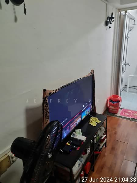 For Rent - 101 Jurong East Street 13