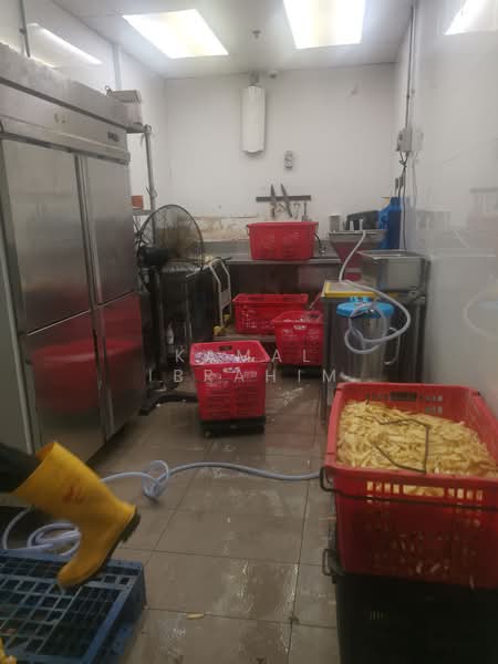 Westview Food Factory, Boon Lay / Jurong / Tuas, 1,800 sqft, Factory / Workshop (B2) For Sale, by Kamal Ibrahim, 25264886 - CommercialGuru.com.sg