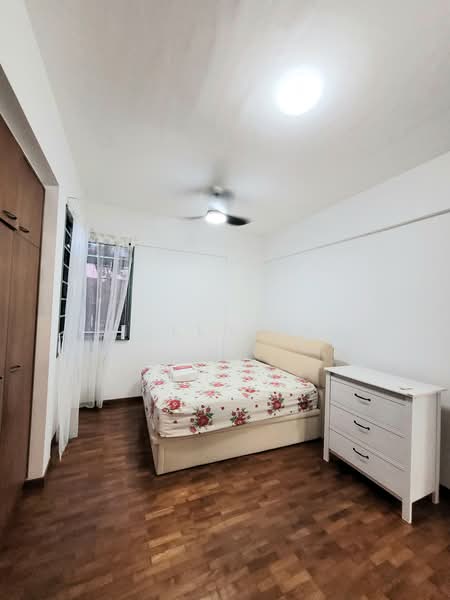 Summerdale, 8 Boon Lay Drive, 3 Bedrooms, 1,195 sqft, Condominium For Rent, by Eileen Tan, 25264920 - PropertyGuru.com.sg