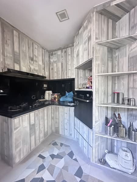 Summerdale, 10 Boon Lay Drive, 3 Bedrooms, 1,216 sqft, Condominium For Rent, by Grace Tan 陈丽玲, 25265229 - PropertyGuru.com.sg