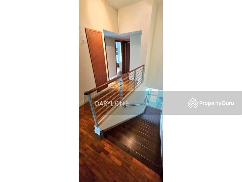 2nd floor landing area