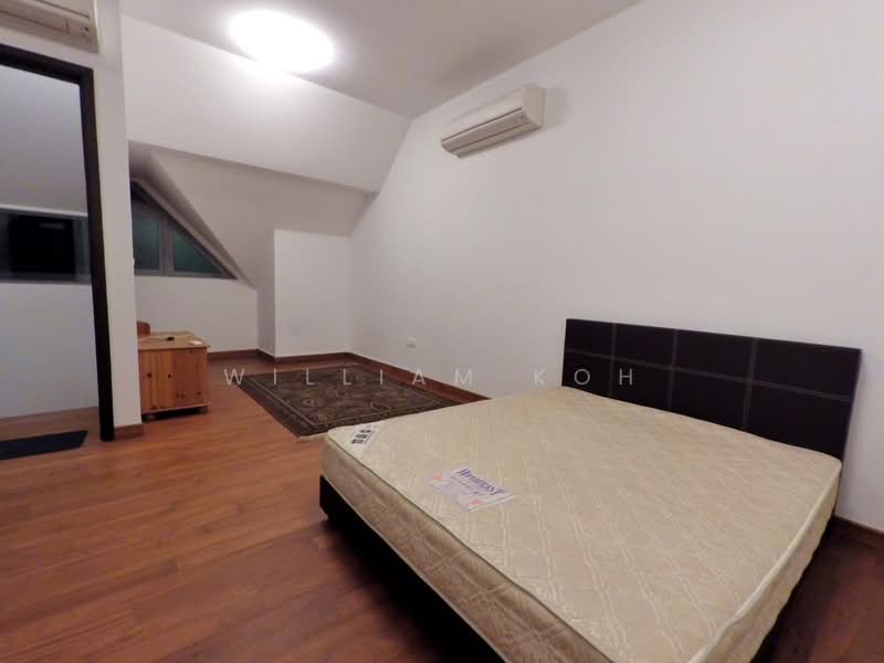Siglap V, 2 First Street, 2 Bedrooms, 1,076 sqft, Condominium For Rent, by William Koh, 25265798 - PropertyGuru.com.sg