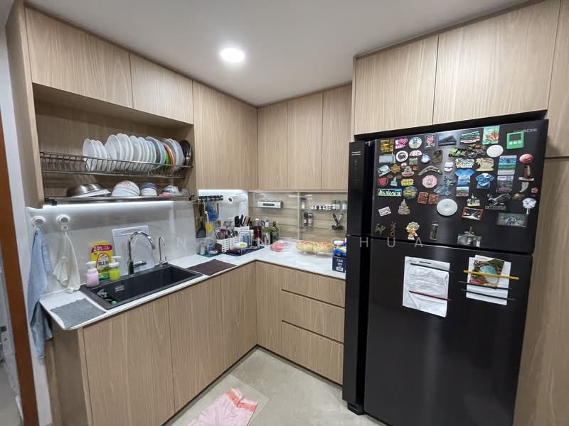 Lilydale, 558 Yishun Ave 6, 4 Bedrooms, 2,700 sqft, Condominium For Sale, by Vincent Chua, 25265986 - PropertyGuru.com.sg