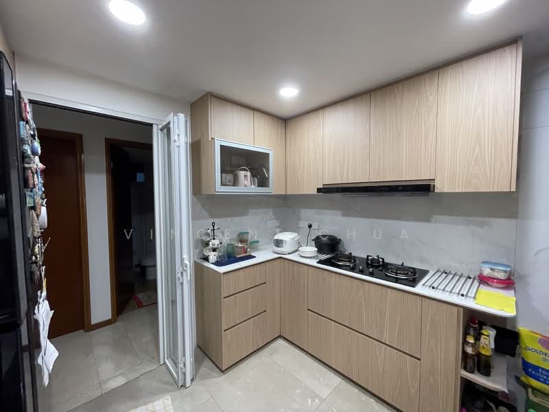 Lilydale, 558 Yishun Ave 6, 4 Bedrooms, 2,700 sqft, Condominium For Sale, by Vincent Chua, 25265986 - PropertyGuru.com.sg
