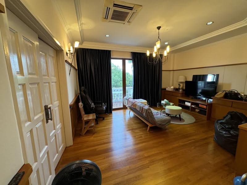 Neram Bungalow, Neram Rd, Seletar / Yio Chu Kang, 6 Bedrooms, 6,115 sqft, Bungalow House For Rent, by Danny Ee, 25266142 - PropertyGuru.com.sg