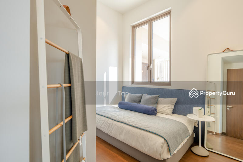 Level 1 Brightly Lit Bedroom 3