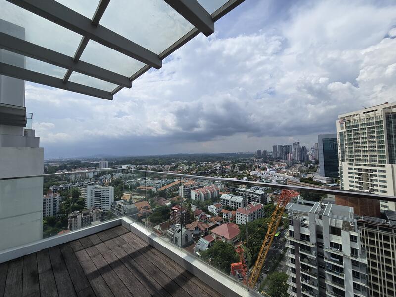 For Sale - 26 Newton