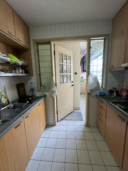 East View, 10 Brooke Road, 3 Bedrooms, 1,098 sqft, Apartment For Rent, by Joyce Foo, 25266486 - PropertyGuru.com.sg