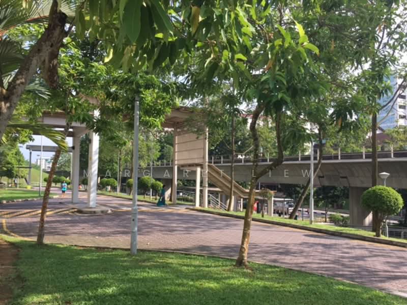 385 Bukit Batok West Avenue 5, 385 Bukit Batok West Avenue 5, Room Rental, 150 sqft, HDB Flat For Rent, by Margaret Liew, 25267776 - PropertyGuru.com.sg