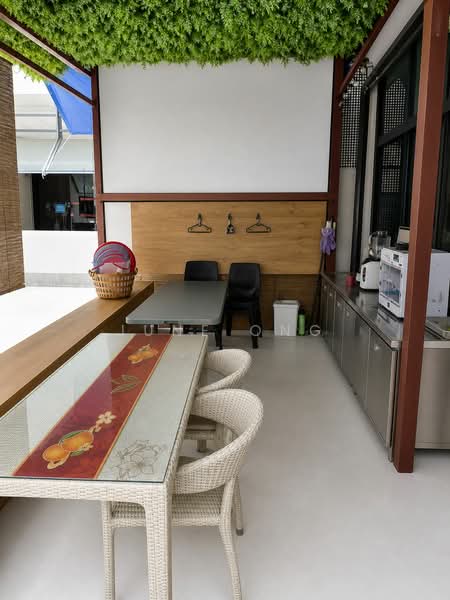 Midview City, 18 Sin Ming Lane, 1,819 sqft, Light Industrial (B1) For Rent, by June Ong, 25268417 - CommercialGuru.com.sg