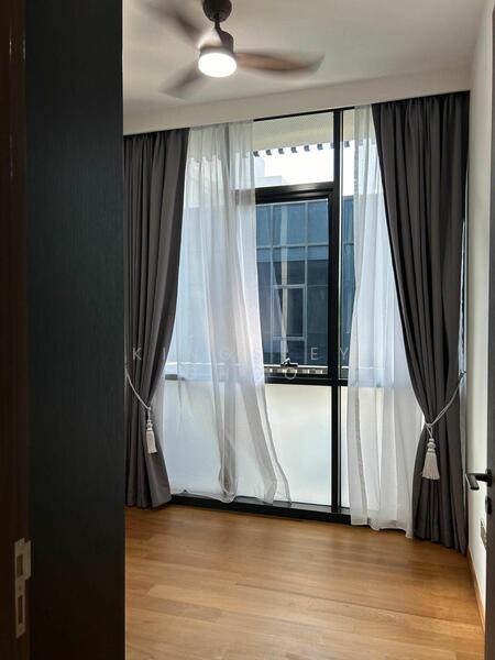 For Rent - Van Holland