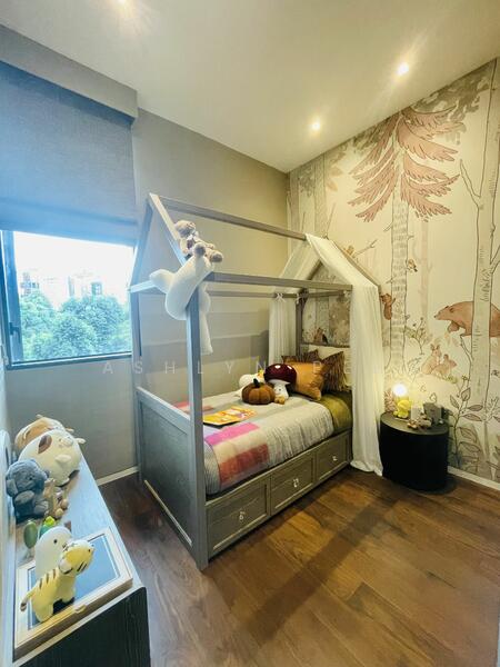 For Sale - 19 Nassim