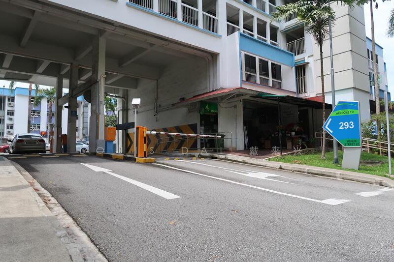 293 Yishun Street 22, 293 Yishun Street 22, 660 sqft, Shop / Shophouse For Sale, by Louis Dai 戴来兴, 25269002 - CommercialGuru.com.sg