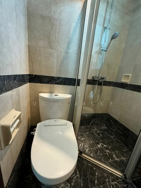 Springdale Condo, 47 Hindhede Walk, 3 Bedrooms, 1,345 sqft, Condominium For Rent, by Lucia Jacky, 25269063 - PropertyGuru.com.sg