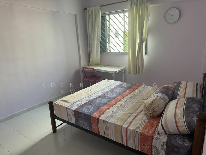 520 Jurong West Street 52, 520 Jurong West Street 52, Room Rental, 200 sqft, HDB Flat For Rent, by (Dennis) Chng Swee Cher, 25269095 - Bedroom - PropertyGuru.com.sg