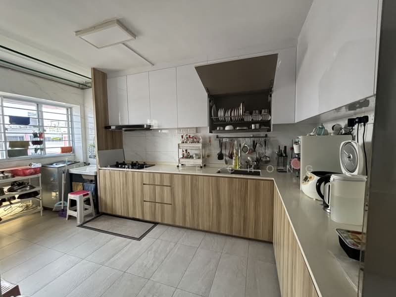 556 Choa Chu Kang North 6, 556 Choa Chu Kang North 6, 3 Bedrooms, 1,571 sqft, HDB Flat For Rent, by Jeanette Chong, 25270037 - PropertyGuru.com.sg