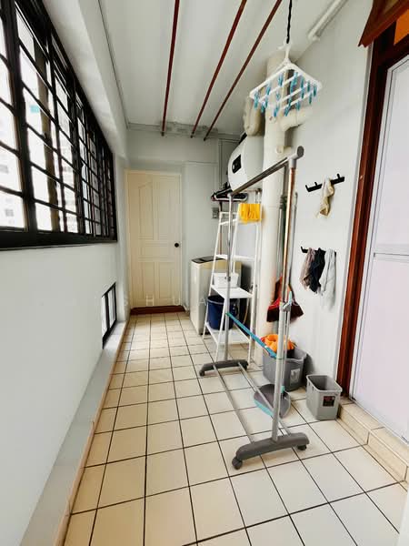 725 Tampines Street 71, 725 Tampines Street 71, Room Rental, 300 sqft, HDB Flat For Rent, by Joshua Tech, 25270263 - PropertyGuru.com.sg