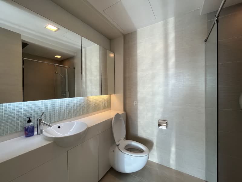 Regency Suites, 38 Kim Tian Road, 1 Bedroom, 979 sqft, Apartment For Rent, by Eirene Phua, 25270493 - PropertyGuru.com.sg