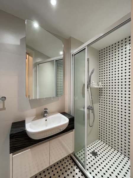 Sophia Hills, 19 Mount Sophia, 2 Bedrooms, 710 sqft, Condominium For Rent, by William Oo, 25270947 - PropertyGuru.com.sg