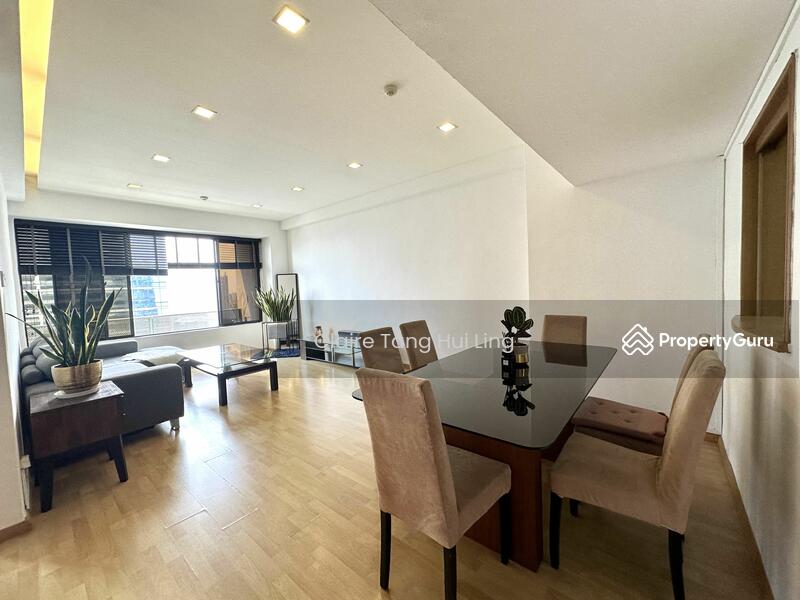 For Rent - International Plaza