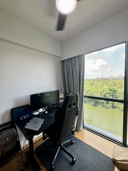 Kingsford Waterbay Condominium For Sale at S$ 1,100,000 | PropertyGuru Singapore