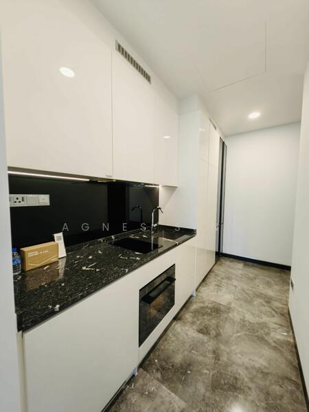 Midtown Bay, 120 Beach Road, 2 Bedrooms, 732 sqft, Condominium For Rent, by Agnes Seng, 25271628 - PropertyGuru.com.sg