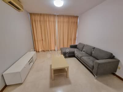 For Rent - The Lakeshore