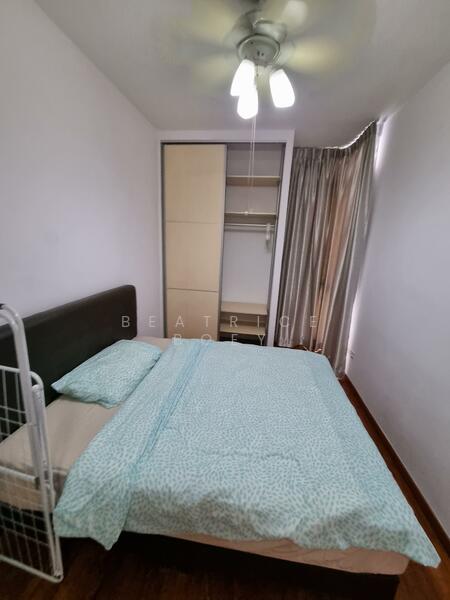 The Lakeshore, 31 Jurong West Street 41, 3 Bedrooms, 1,173 sqft, Condominium For Rent, by Beatrice Boey, 25272180 - PropertyGuru.com.sg