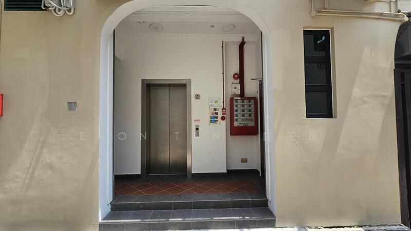 ✨Shophouse with Lift | Geylang Road between Paya Lebar MRT and Aljunied MRT | Suit Office, Retail, Geylang Road | Guillemard Road | Sims Avenue, 712 sqft, Office For Rent, by Evon Tan  陈玉凤, 25272337 - CommercialGuru.com.sg