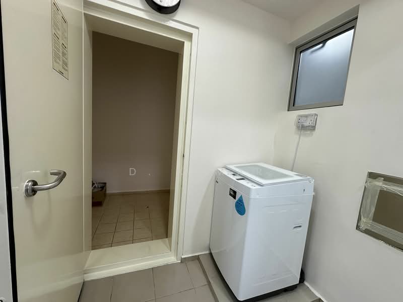 Grandeur 8, 12 Ang Mo Kio Central 3, 3 Bedrooms, 1,216 sqft, Condominium For Rent, by D. Kumar, 25273001 - Washing area and bomb shelter  - PropertyGuru.com.sg