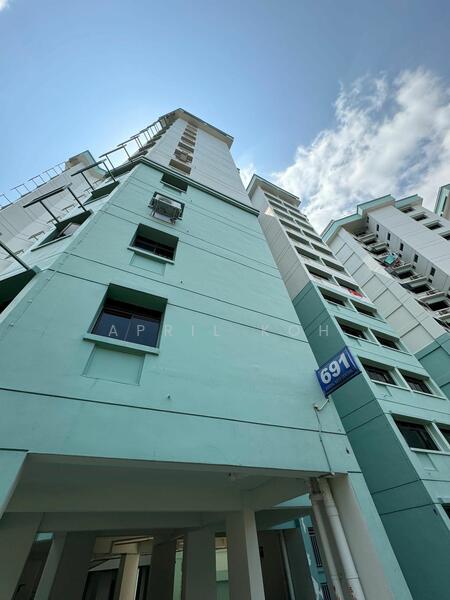 691 Jurong West Central 1, 691 Jurong West Central 1, 3 Bedrooms, 1,281 sqft, HDB Flat For Rent, by April Koh, 25273301 - PropertyGuru.com.sg
