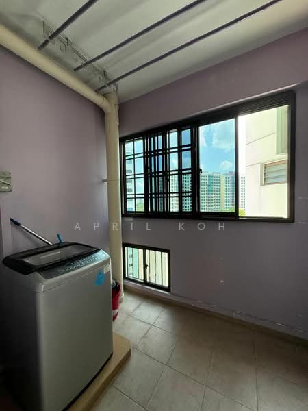 691 Jurong West Central 1, 691 Jurong West Central 1, 3 Bedrooms, 1,281 sqft, HDB Flat For Rent, by April Koh, 25273301 - PropertyGuru.com.sg