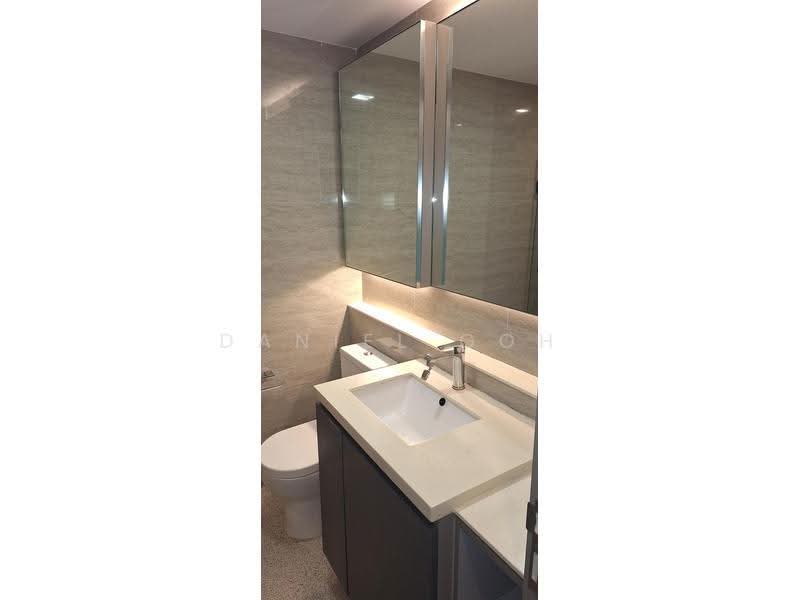 Waterwoods, 23 Punggol Field Walk, Hougang / Punggol / Sengkang, 3 Bedrooms, 1,044 sqft, Executive Condominium For Rent, by Daniel Goh, 25273360 - Bathroom - PropertyGuru.com.sg
