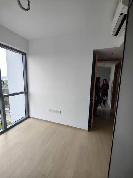 One Holland Village Residences, 5 Holland Village Way, 2 Bedrooms, 829 sqft, Condominium For Rent, by KENNETH SIM, 25273460 - Actual unit now before cleaning n fit up - PropertyGuru.com.sg
