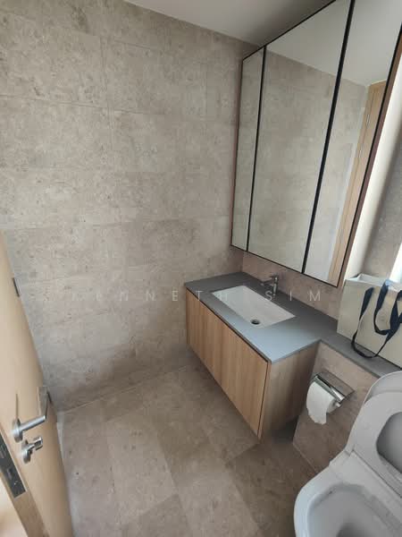 One Holland Village Residences, 5 Holland Village Way, 2 Bedrooms, 829 sqft, Condominium For Rent, by KENNETH SIM, 25273460 - Actual unit now before cleaning n fit up - PropertyGuru.com.sg