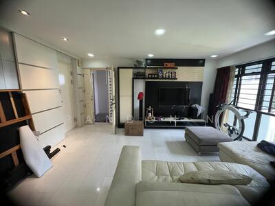 For Rent - 299B Compassvale Street