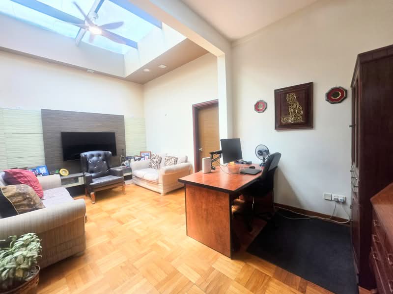 Rare Freehold Terrace Long Depth Near Eunos MRT, , 5 Bedrooms, 4,900 sqft, Terraced House For Sale, by Jodia Tay, 25273557 - PropertyGuru.com.sg