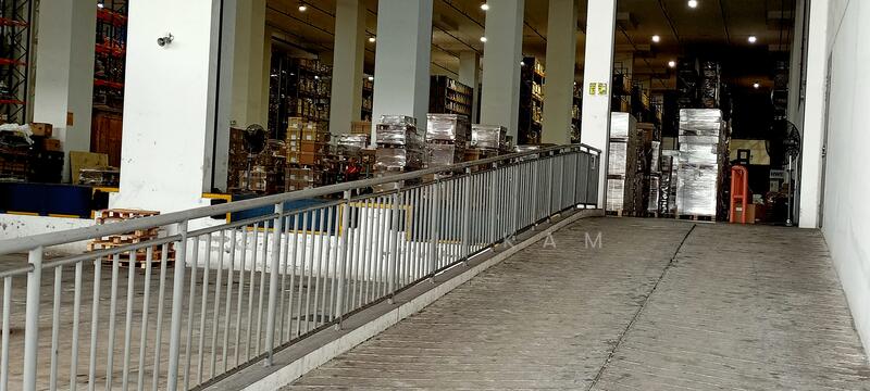 ⭐⭐Ground floor Warehouse, Rent Aircon Warehouse Rampup fm 5k to 90k sqf 1 2, 100,000 sqft, Warehouse For Rent, by Daniel Kam 甘囯財, 25273825 - CommercialGuru.com.sg