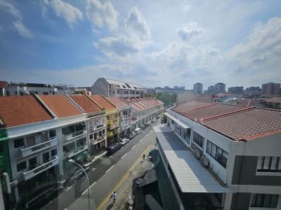 For Sale - Everitt Edge