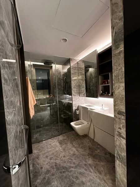 Cairnhill Nine, 15 Cairnhill Road, 2 Bedrooms, 743 sqft, Condominium For Rent, by Blay Koh, 25274495 - PropertyGuru.com.sg