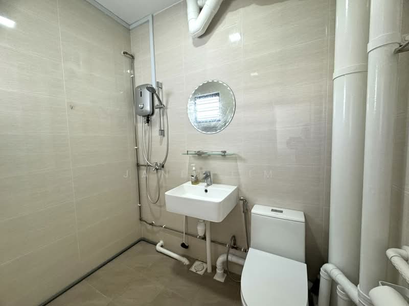 884 Tampines Street 83, 884 Tampines Street 83, Pasir Ris / Tampines, 2 Bedrooms, 796 sqft, HDB Flat For Rent, by Janet Lim, 25274569 - PropertyGuru.com.sg