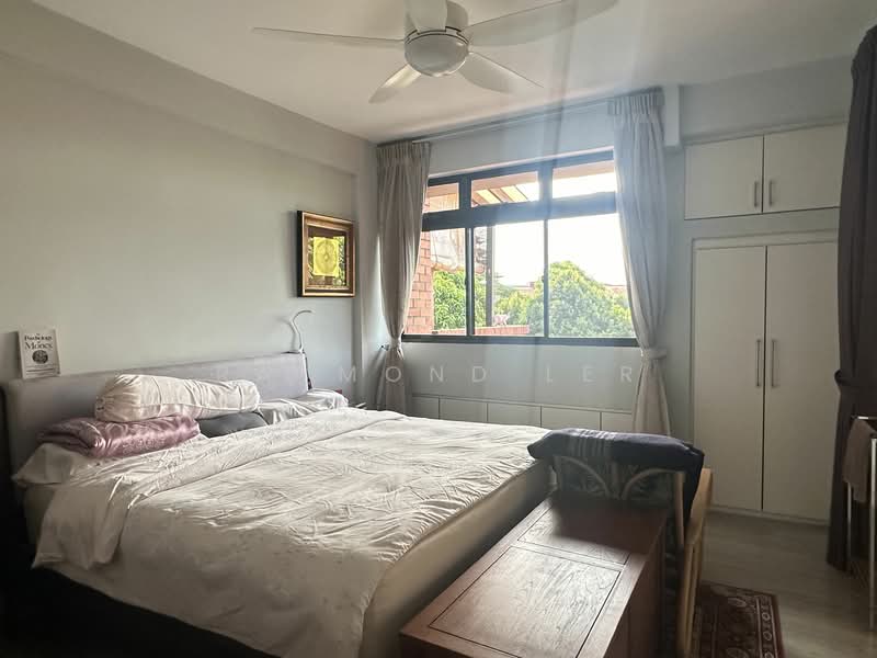 Loyang Valley Condominium For Sale at S$ 2,500,000 | PropertyGuru Singapore