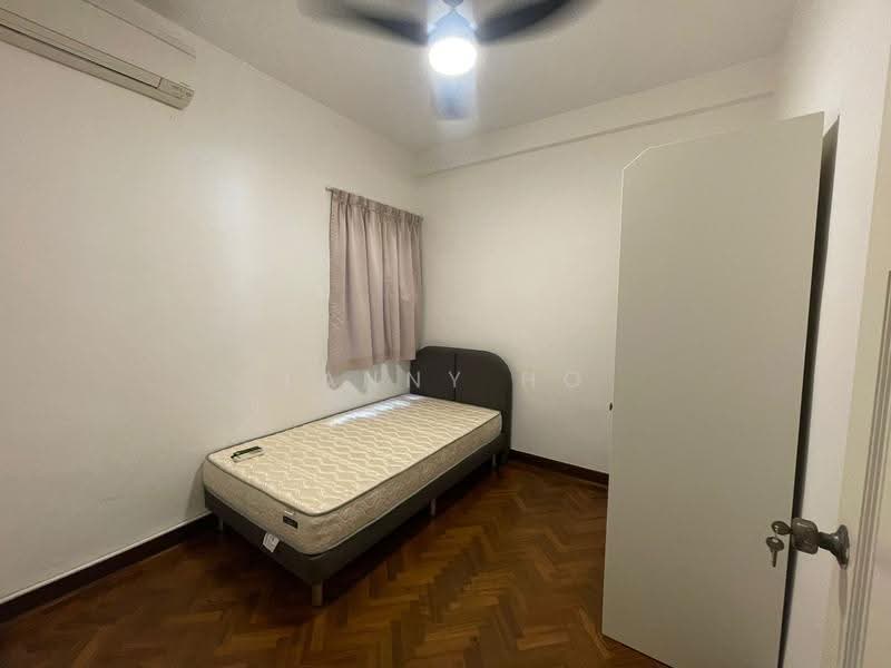 Novena Court, 2 Jalan Novena Barat, Newton / Novena, 4 Bedrooms, 861 sqft, Walk-up Apartment For Rent, by Tanny Ho, 25275163 - PropertyGuru.com.sg